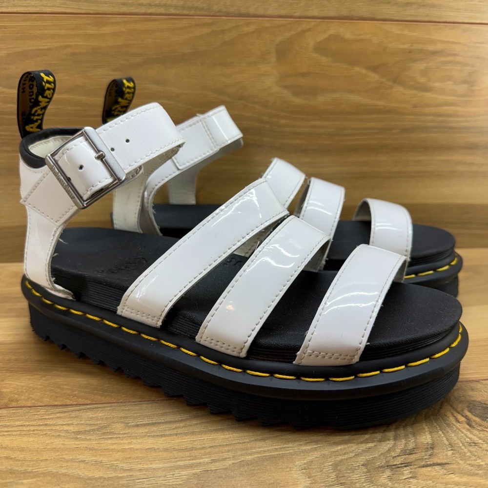 Dr.Martens Blaire Sandals Womens 8 White Patent Leather Strappy Air Wair Chunky